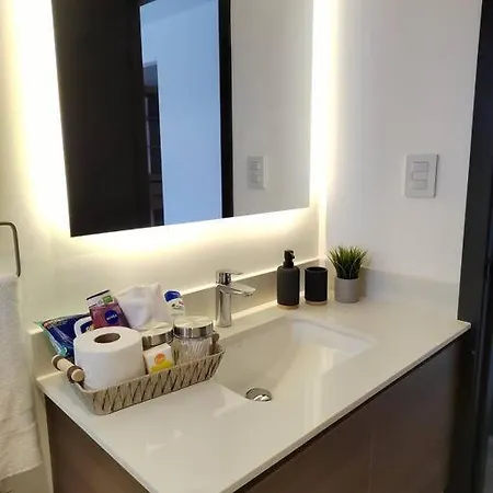 Hermoso Apartamento Nuevo En Zona 10! Guatemala City Exterior photo
