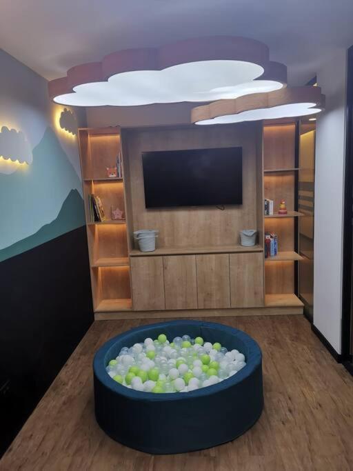 Hermoso Nuevo En Zona 10! Apartment